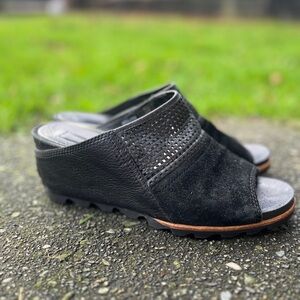 Sorel Joanie wedge mule leather suede slip on sandal Sz 10